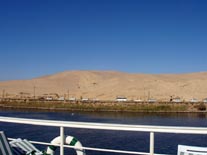 Un convoy de viajeros visto desde nuestro barco
